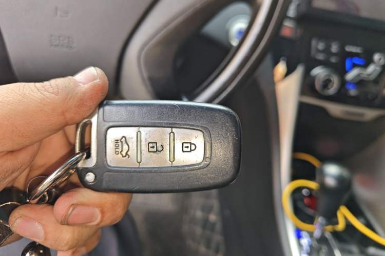 Used Hyundai Sonata 2011 2.0L Automatic Prestige Edition
