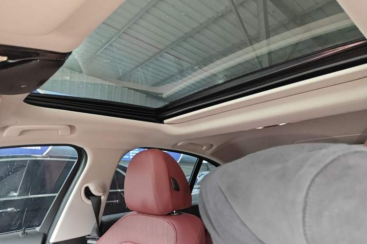 Used BMW 3 Series 2022 325i M Sport Package
