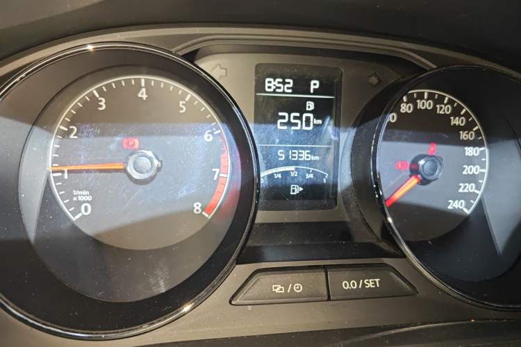 Used Volkswagen Lavida 2019 Lavida Start 1.5L Automatic Comfort Edition China VI Standard Odometer Close Up