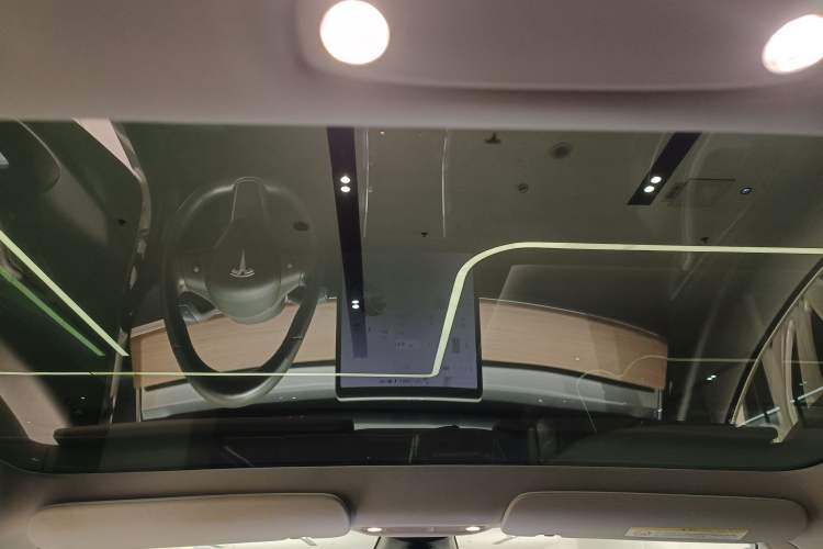 Used Tesla Model 3 2019 Long-Range Rear-Wheel-Drive Version
