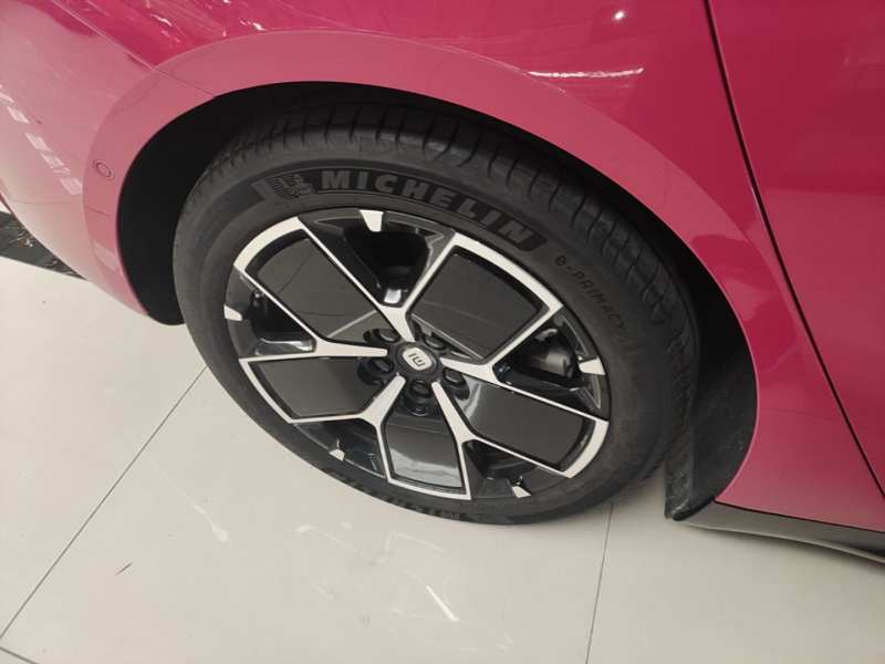 Used Xiaomi Auto SU7 2024 Rear-Drive Long-Range Intelligent Driving Version — 25