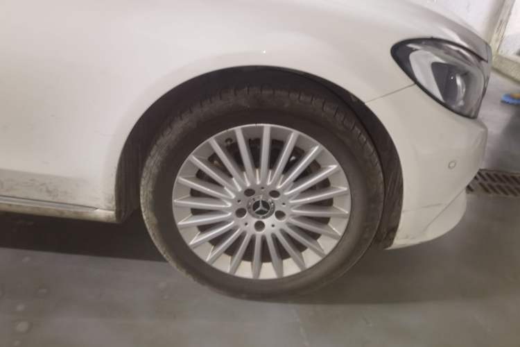 Used Mercedes-Benz C-Class 2017 Facelifted C 180 L Stylish Edition