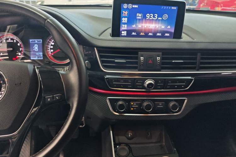 Used FORTHING Joyear X6 2017 Jingxiang Series 1.5T Manual Luxury Model
