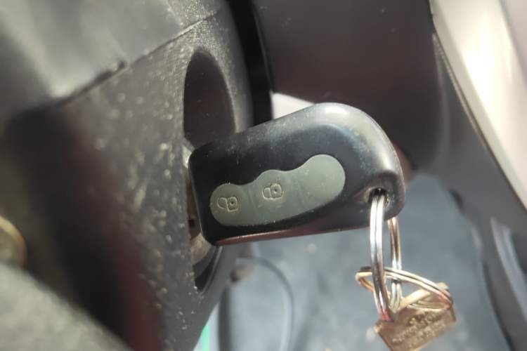 Used CHANGAN Benni mini 2012 1.0L Manual Fashion Edition China V Standard
