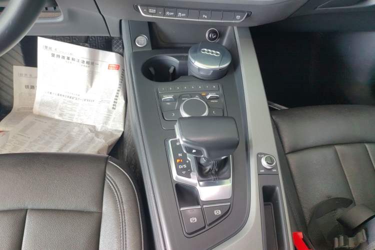 Used Audi A4L 2018 30th Anniversary Edition 40 TFSI Trendy Model