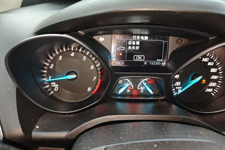 Used Ford Kuga 2013 2.0L GTDi Four-Wheel-Drive Elite Model Instrument Cluster