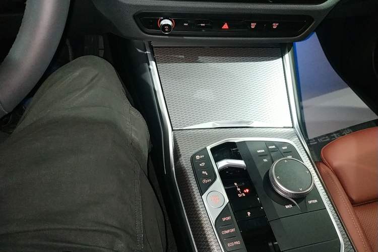 Used BMW 3 Series 2024 325Li M Sport Night Edition Package Gear Lever