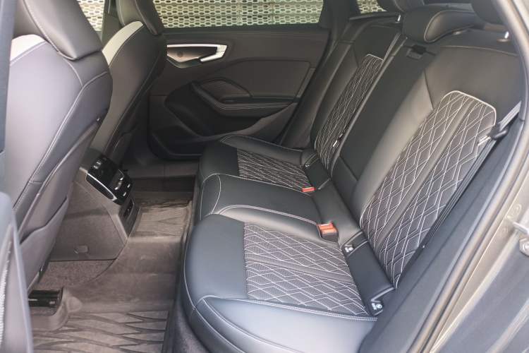 Used Audi A5L 2026 2.0T Sport quattro
