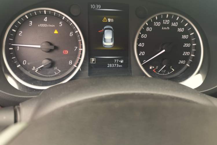 Used Nissan Lannia 2020 1.6L CVT Smart Connect Smart Cool Edition Odometer Close Up