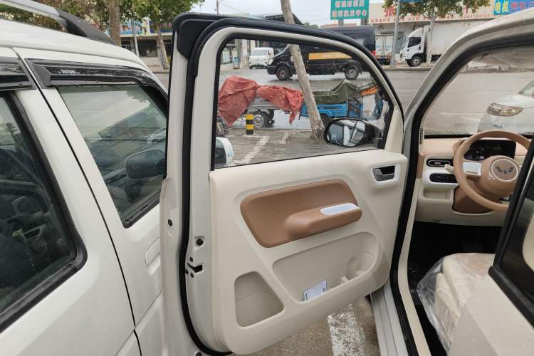 Used Wuling Hongguang MINIEV 2024 3rd Generation 215km Youth Edition