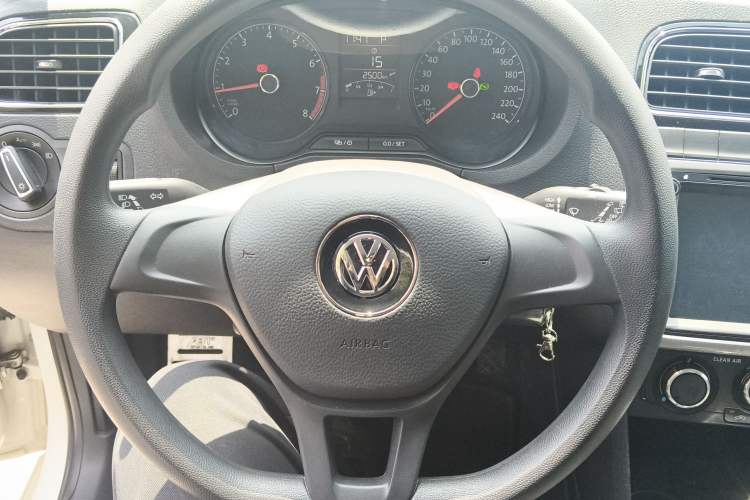 Used Volkswagen Polo 2016 1.4L Automatic Trendy Model
