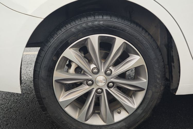 Used Chevrolet Monza 2022 320 Automatic Enjoyment Sunroof Version