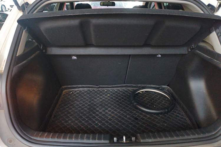 Used Kia kx1 Stonic 2019 1.4L Automatic Fun Edition China VI