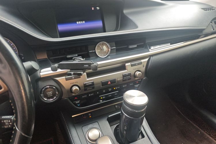 Used Lexus ES 2017 200 30th Anniversary Edition
