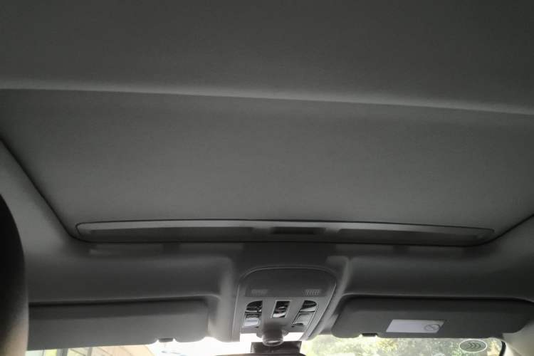 Used Haval H2 2016 Red Label 1.5T Automatic Two-Wheel Drive Elite Model
