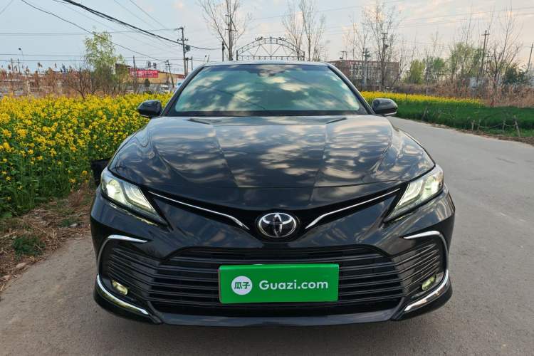 Used Toyota Camry 2021 2.0G Luxury Edition Front