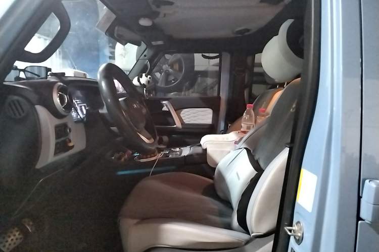 Used BAIC Off-Road BJ40 2023 2.0T Automatic Four-Wheel Drive Urban Hunter Edition Chivalrous Type Left Front Seat