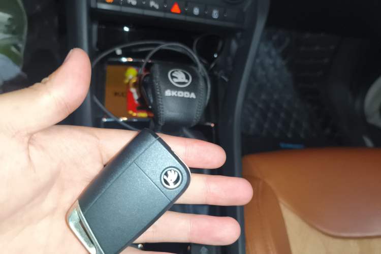 Used Skoda Kodiaq 2019 Facelifted TSI380 7-Seater All-Wheel-Drive Flagship Version China VI Standard Vehicle Key