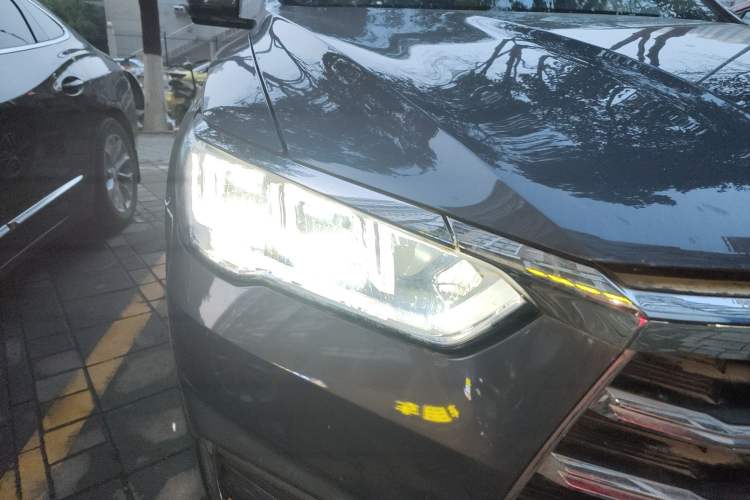 Used BYD Song Pro 2019 1.5T Automatic Elite Edition
