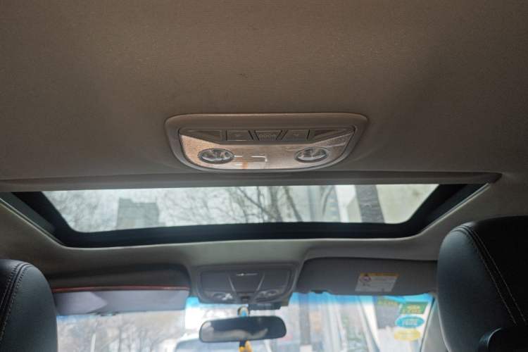 Used Geely Auto Emgrand 2016 Sedan 1.5L Manual Upward Edition