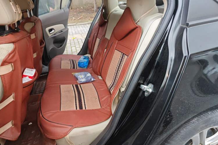 Used Chevrolet Cruze 2015 1.5L Classic SE MT