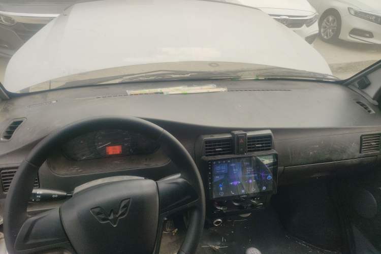 Used Wuling Rongguang Small Truck 2024 1.5L Double-Cab Extra-Long LAR
