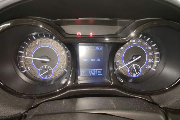 Used JMC Yusheng S350 2013 2.4T Automatic 2WD Diesel Luxury 7-Seater Instrument Cluster