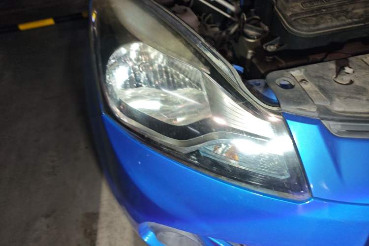 Used CHANGAN Benni 2015 1.4L Manual Luxury Model China V Standard
