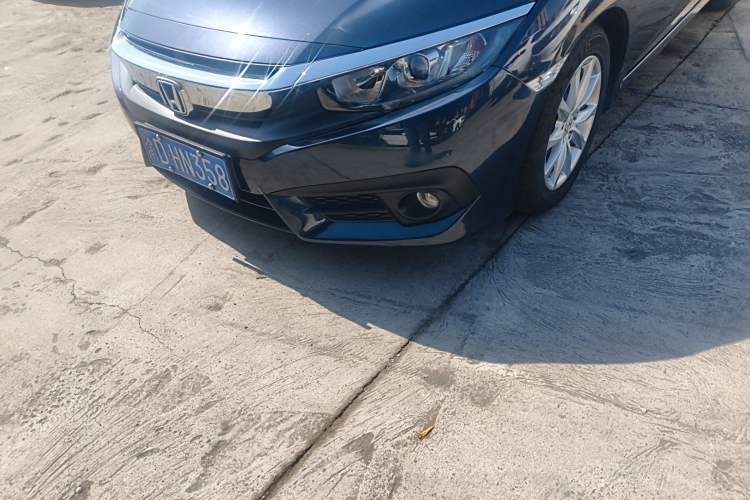 Used Honda Civic 2016 180TURBO CVT Comfort Version
