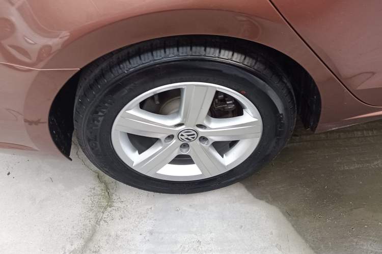 Used Volkswagen Lamando 2017 230TSI DSG Fashion Edition
