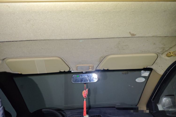 Used Wuling Hongguang 2014 1.2L S Comfort Model China IV
