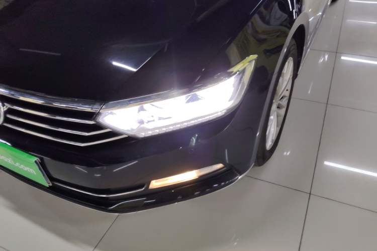 Used Volkswagen Magotan 2019 330TSI DSG Luxury Version China VI Standard
