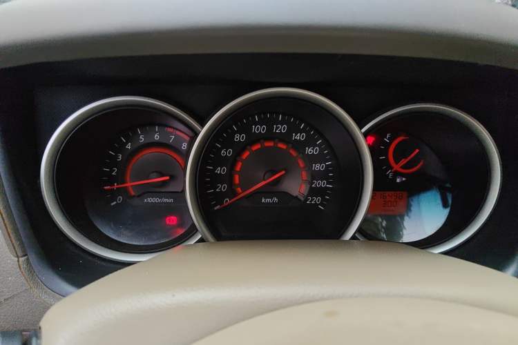 Used Nissan Sylphy 2009 2.0XL CVT Tech Sunroof Version