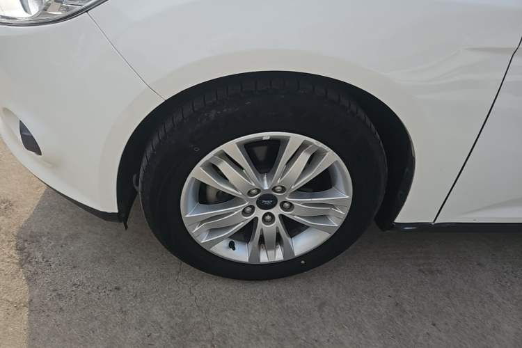 Used Ford Focus 2012 Hatchback 1.6L Automatic Comfort Model
