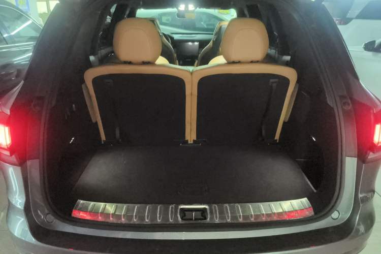 Used Lynk & Co 09 EM-P 2021 2.0T PHEV Halo Six-Seater