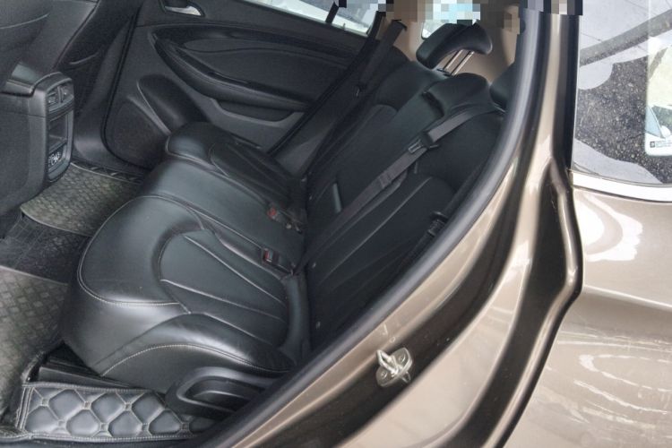 Used Buick Envision 2014 28T Four-Wheel Drive Elite Model Left Rear Seat