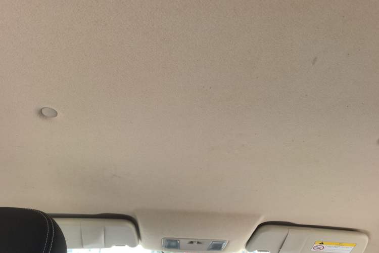 Used Dongfeng Fengon S560 2018 1.8L Manual Urban Model 7 Seats