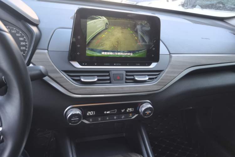 Used Nissan Teana 2021 2.0L XL Comfort Edition
