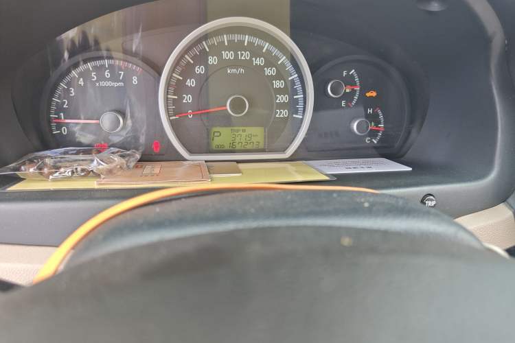 Used Kia Sportage 2012 2.0L Automatic Two-Wheel Drive GL Trim Odometer Close Up