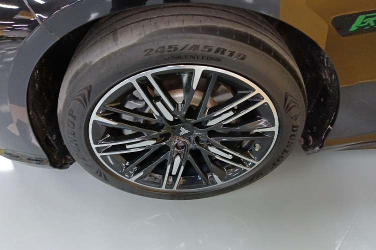 Used NETA S 2023 All-Electric 520 km Range Rear-Drive Version
