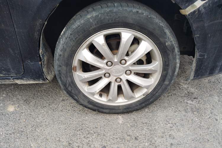 Used BYD Surui 2012 1.5L Manual Luxury Version