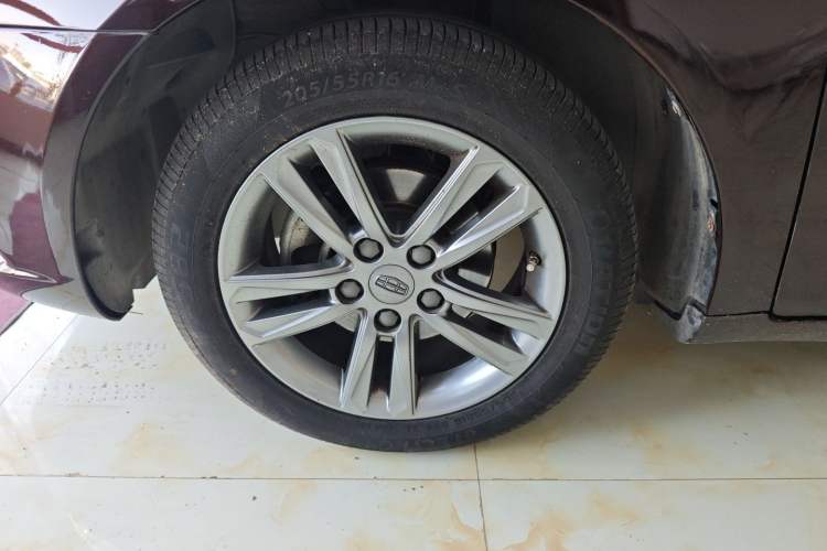 Used Geely Auto Emgrand 2017 Sedan Million Edition 1.5L CVT Upward Version
