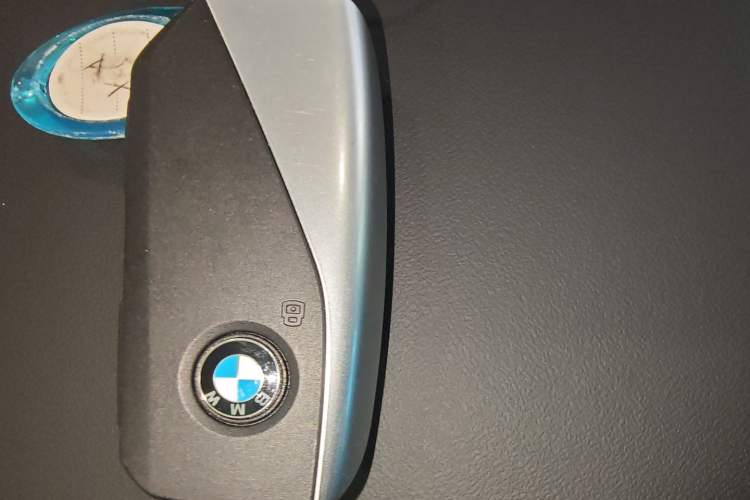 Used BMW X5 2025 Model, xDrive 30Li Prestige M Sport Night Package Vehicle Key