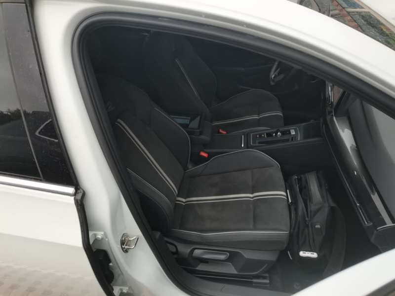 Used Volkswagen Golf 2021 280TSI DSG R-Line — 24