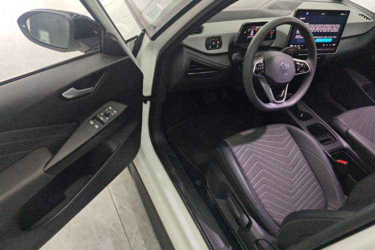 Used Volkswagen ID.3 2025 Smart Version Pure & Intelligent Enjoyment Edition Driver Seat