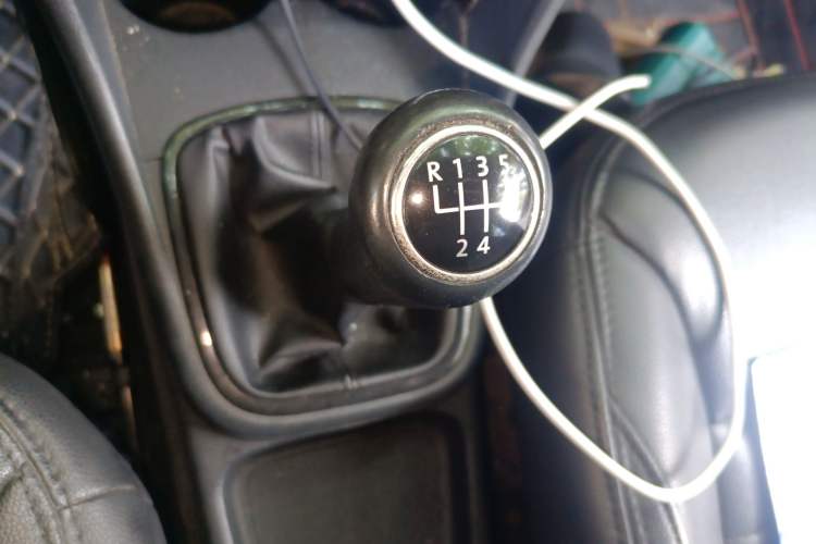 Used Volkswagen Polo 2013 1.4L Manual Fashion Edition