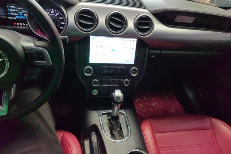 Used Ford Mustang 2015 2.3T Automatic U.S.-Spec Version