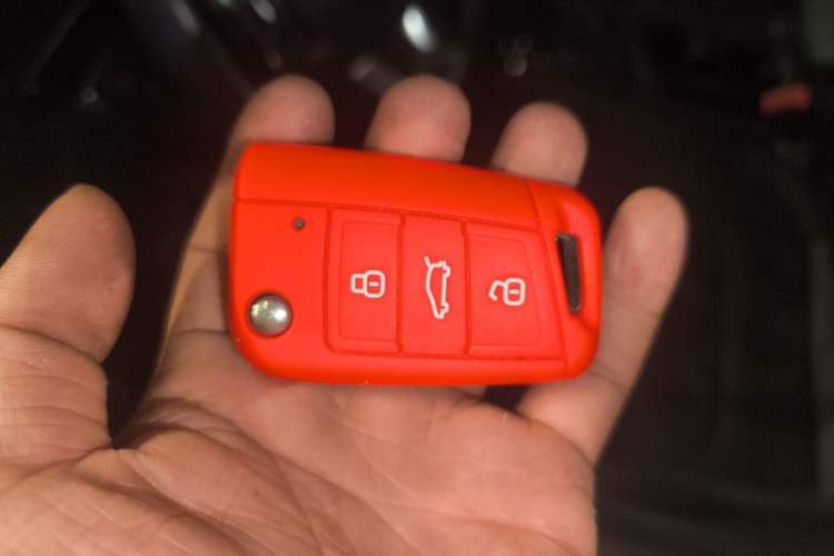 Used Volkswagen Tiguan L 2021 330TSI Automatic Two-Wheel Drive R-Line Enhanced Edition
