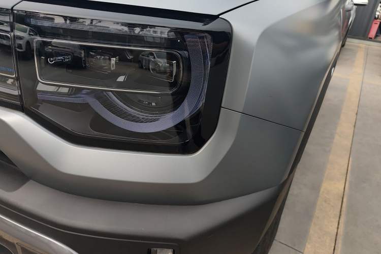 Used BAIC Off-Road BJ30 2024 1.5T Magic Electric Drive Advanced Version Left Front Headlight