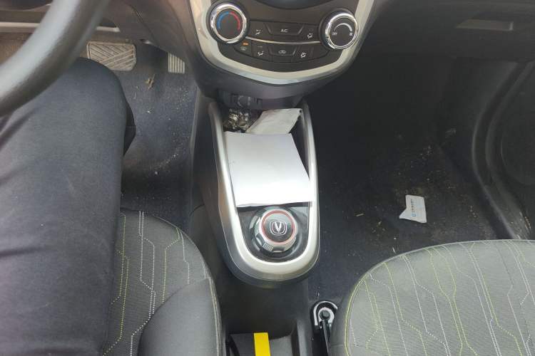 Used CHANGAN Benni E-Star 2021 National Edition Xin Yue Version Lithium Iron Phosphate (31.95 kWh)
